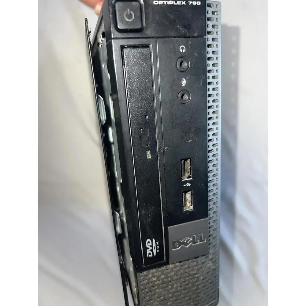 Dell OptiPlex 790 Desktop Computer